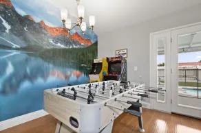 Peaceful Getaway w/ Pool and Jacuzzi - NO PARTIES! - Image 3