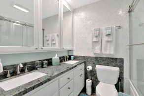 Stunning Ocean Views  - from the minute you walk in the front door. - Image 4