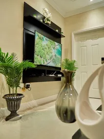 Entire House Cozy Luxury INN Ocean Pointe With Swim Pool,Gym And Free Parking - Image 2