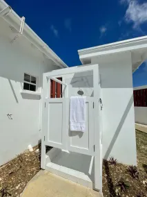 Spacious and quiet home w/pool - 5 minutes to the beach - Image 5