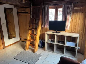 Chalet atypique 2 personnes \" Les Prodains \" parking privé et navettes gratuites - Image 3