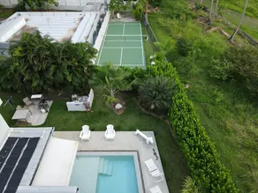 Your own beach house, private pool & pickle ball court, steps to beach. - Image 3