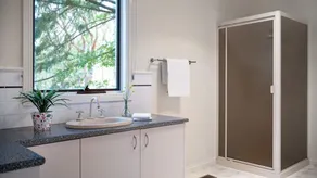 Serena- a stone's throw from Lake Daylesford - Image 2