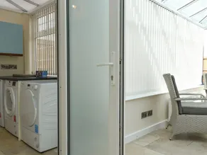 5 bedroom accommodation in Warton, near Lytham - Image 3