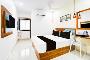 Deluxe Hotel Lorven - Image 3