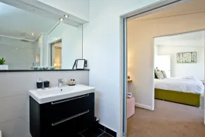 Un lodge con capacidad para 4 personas en 2 habitaciones. - Image 5