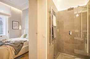 APARTMENT WITH BALCONY IN PEDESTRIAN STREET , 2BR , 2BA , AC ,Wi-Fi , SMART TV - Image 3