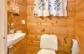 2 Bedroom Awesome Home In Selje - Image 3