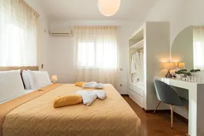 Dionysus villa med privat pool, kun få skridt fra stranden - Image 5