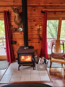 Neshannock Creekside Log Cabin - Image 3