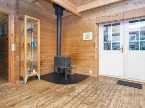 6 person holiday home in Fårvang - Image 2