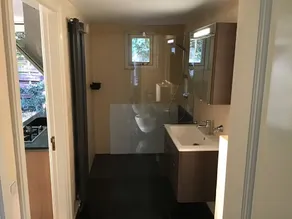 Apartamento de luxo / estúdio perto de floresta, praia e jardim privado. Completamente novo !! - Image 3