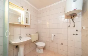 Schöne 1-Zimmer-Wohnung in Barbat na Rabu - Image 3