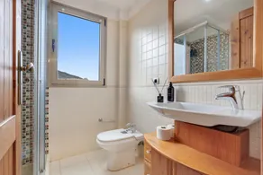 Maison de Vacances 'Karat Kanaria' avec Vue sur la Mer, Wi-Fi et Climatisation - Image 5