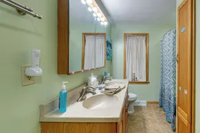 1 Mi to Dtwn Tiffin! Brick Bungalow w/ Patio, Yard - Image 3