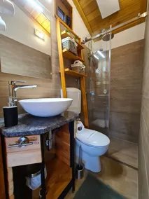 ROMANTIC LU GLAMP WITH HOT TUBE - Image 2