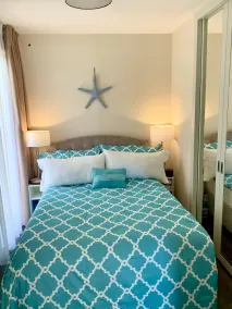 Lakeside condo with beach access - Image 5