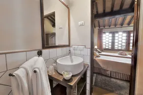 Toscansk Bortset fra 4/5 personer, WIFI, AIR-CO, SW-POOL, alle bekvemmeligheder i landet - Image 3