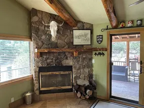 Beautiful Cabin in the historic town of Crown King - Image 3