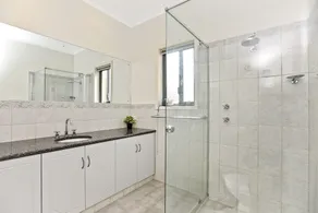 13 Der Halbmond, Victor Harbor - Image 5
