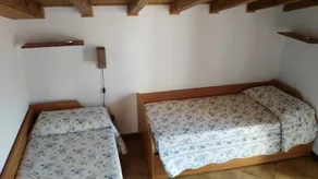 Smuk lejlighed ved Comosøen med privat have og søudsigt - Image 5