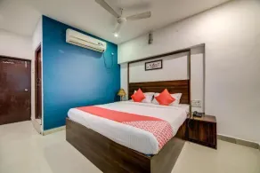 HOTEL NEW MEREDIAN ORCHID - Image 4