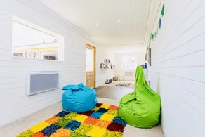 Sea salt Chalet- luxury sleeps 10 + playroom - Image 3
