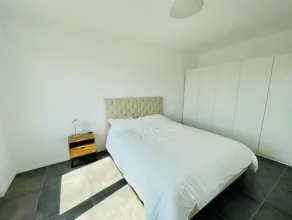 Large 1 bedroom with Terrace & Parking - Image 4
