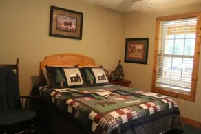 Cabane Lazy G #7 (Duplex) - Image 3