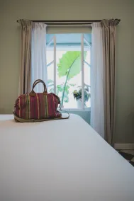 EXQUISITE BOUTIQUE HOTEL - Image 2