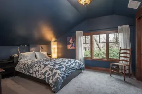 Superb Music Themed Bungalow Close to Everything Ideal Executive or Family Stay - Image 5