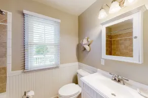 Lake Escape - Lakefront home with private dock, hot tub, game room - Image 4