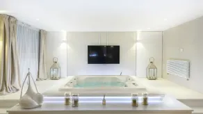 VILLA ROSSA 12, Emma Villas - Image 2