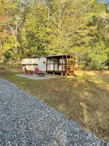 Tiny house living with Private Lake. (Pet Friendly!) - Image 5