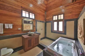 Presidential Thai Villa - Image 2
