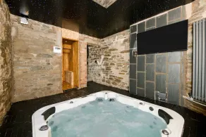 6 Star Lux Large Manor House. Full Spa. bar. Sauna, Games room, Lake District. - Image 4