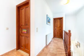 Vacation Home \"Ilios County House\" with Sea View, Private Terrace & Wi-Fi - Image 2