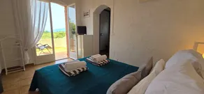 Hus med pool i området Cala Rossa - Image 4