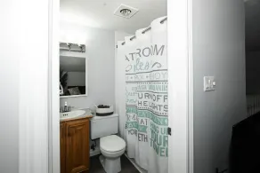 2 Mins to Water, entire house in Port Elgin sleeps 8 and comes with Free Parking - Image 4