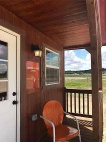 Tiny home hosted by D'Ann - Image 4