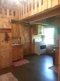 Private Amish Log Cabin Getaway - Image 3