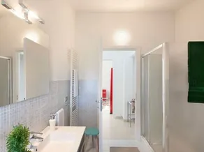 Spacious Villa With Pool - Image 3