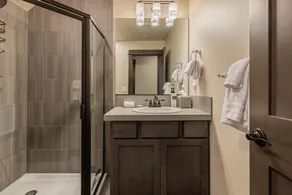 Cozy Family Home, Suncadia Pool Access - Image 5