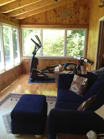 4 Seasons Romance and Serenity Discover your Perfect Retreat on Sacandaga Lake! - Image 4