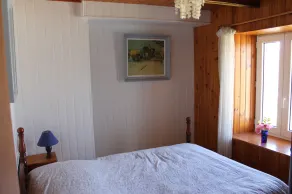 Self-contained apartment in former farmhouse converted into gîtes - Image 3