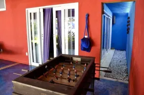Large house with garden and pool a few meters from the beach. - Image 2