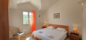 Duplex Top Floor Apartment with Stunning Sea Views, in Quiet Area, 200m to beach - Image 4