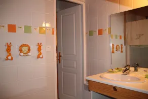 Looking for fresh air in VILLARD DE LANS APPART. 4P BRIGHT PANORA VIEW. - Image 3