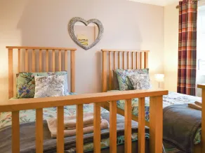 2 bedroom accommodation in Shouldham, near King&rsquo;s Lynn - Image 5