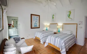 Oceanfront Luxury Villa with privacy, ocean access, views - Image 5